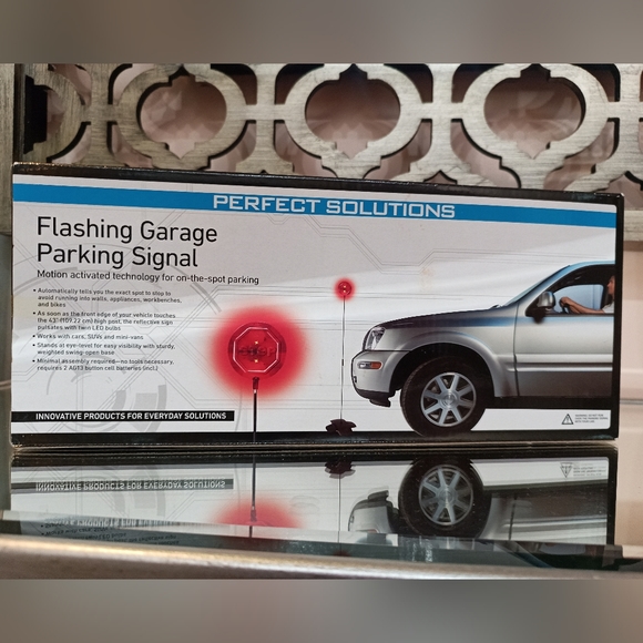 Flashing Garage Parking Signal - Picture 5 of 6